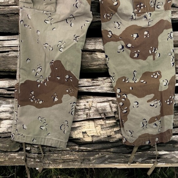 Vintage Desert Camouflage Trousers | Extra Small ExShort | 50% Cotton 50% Nylon - Picture 12 of 14